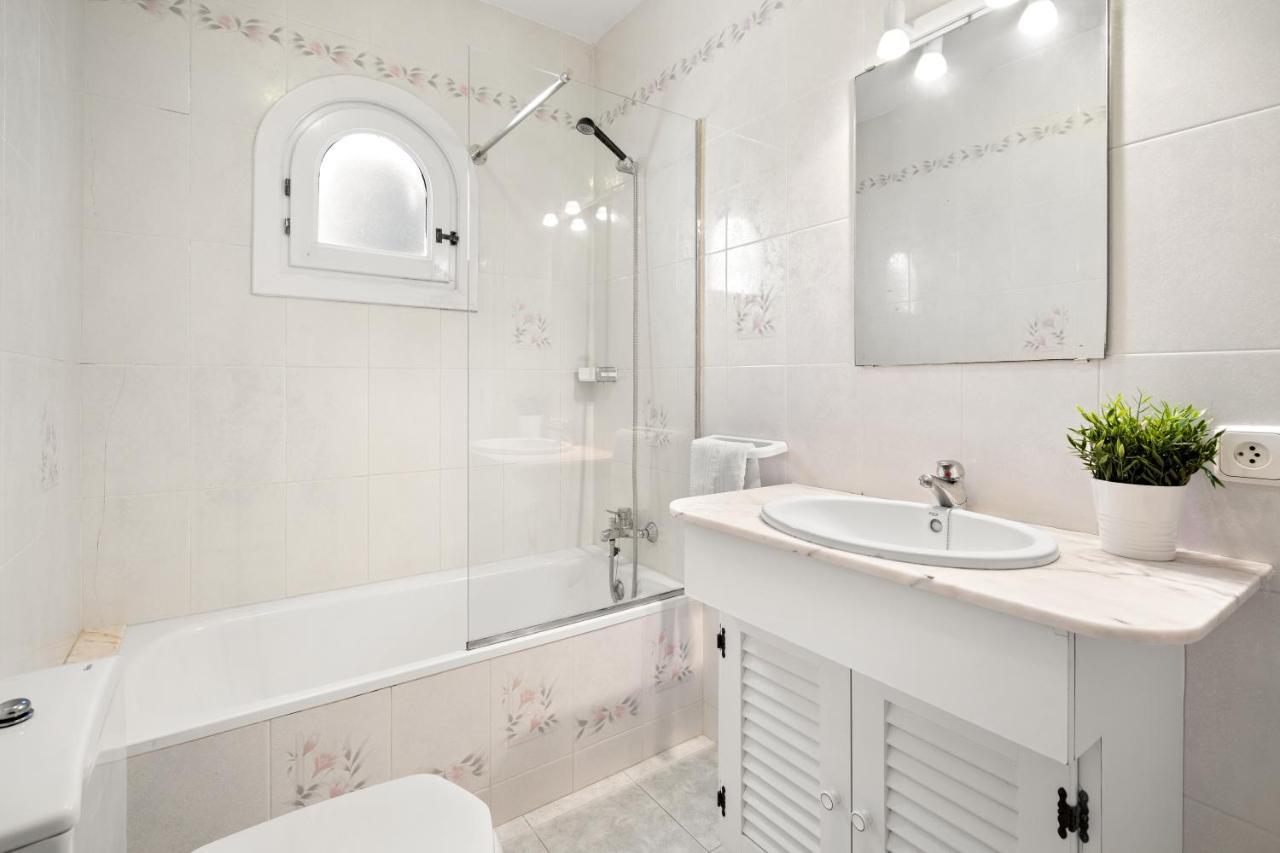 Villa Las Marinas - 2 Encantadora Villa Con Piscina A 5 Min De La Playa Аренал д'ен Кастел Екстериор снимка