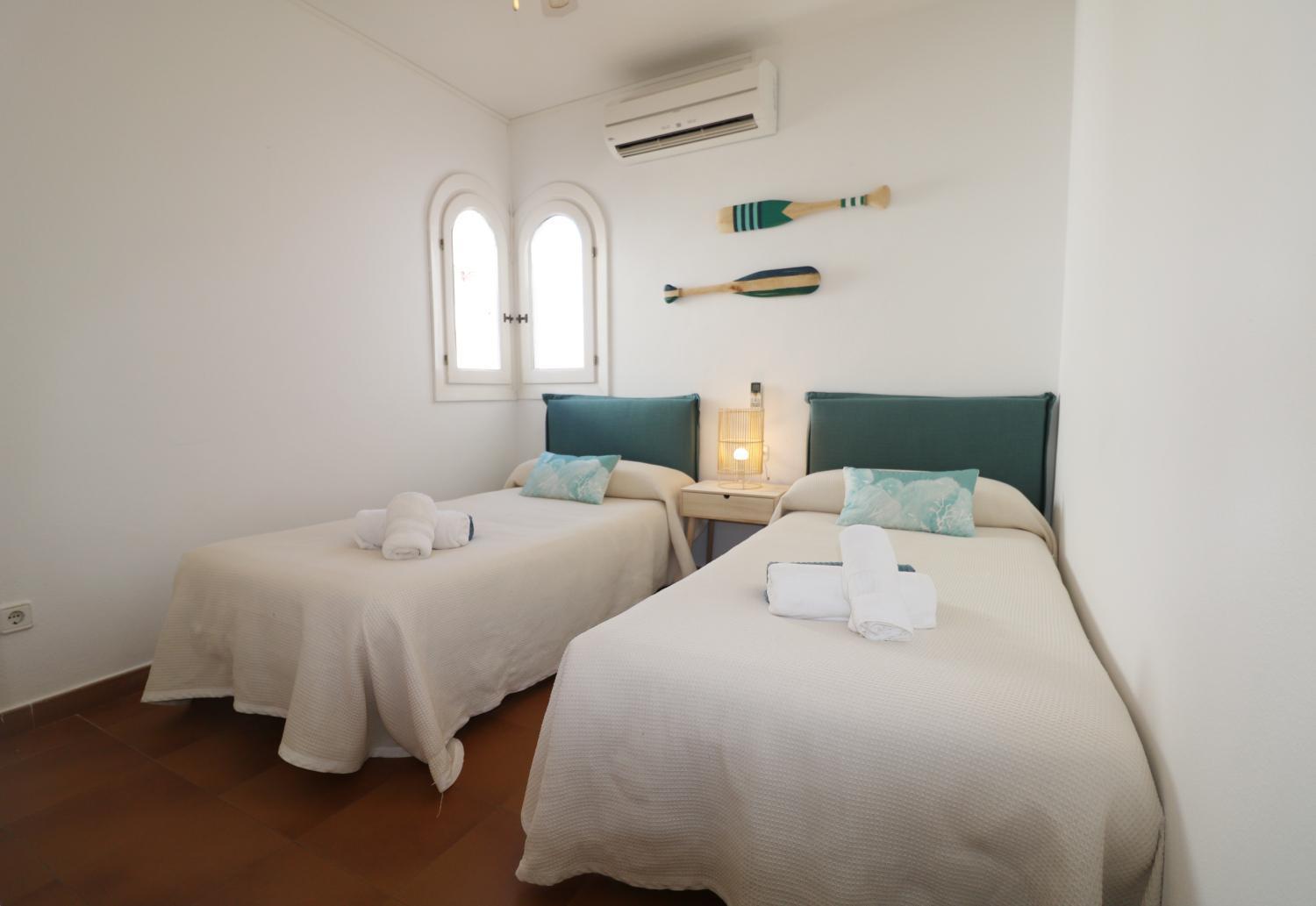 Villa Las Marinas - 2 Encantadora Villa Con Piscina A 5 Min De La Playa Аренал д'ен Кастел Екстериор снимка